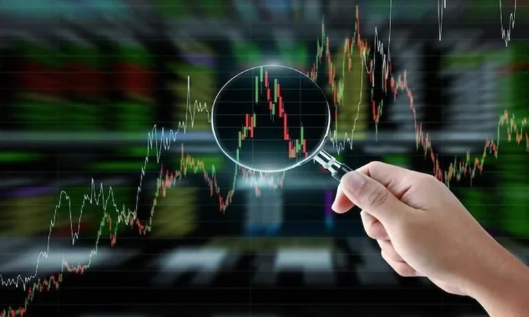 Why Stock Analyst Websites Are Essential for Smart Investing